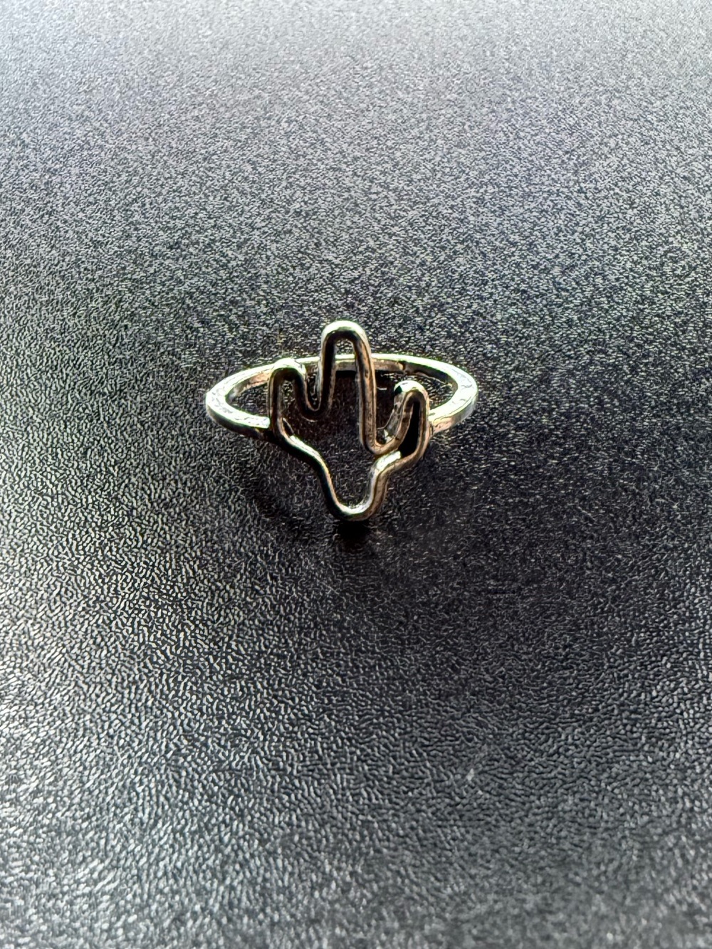 Cactus Ring - Picture 2 of 2